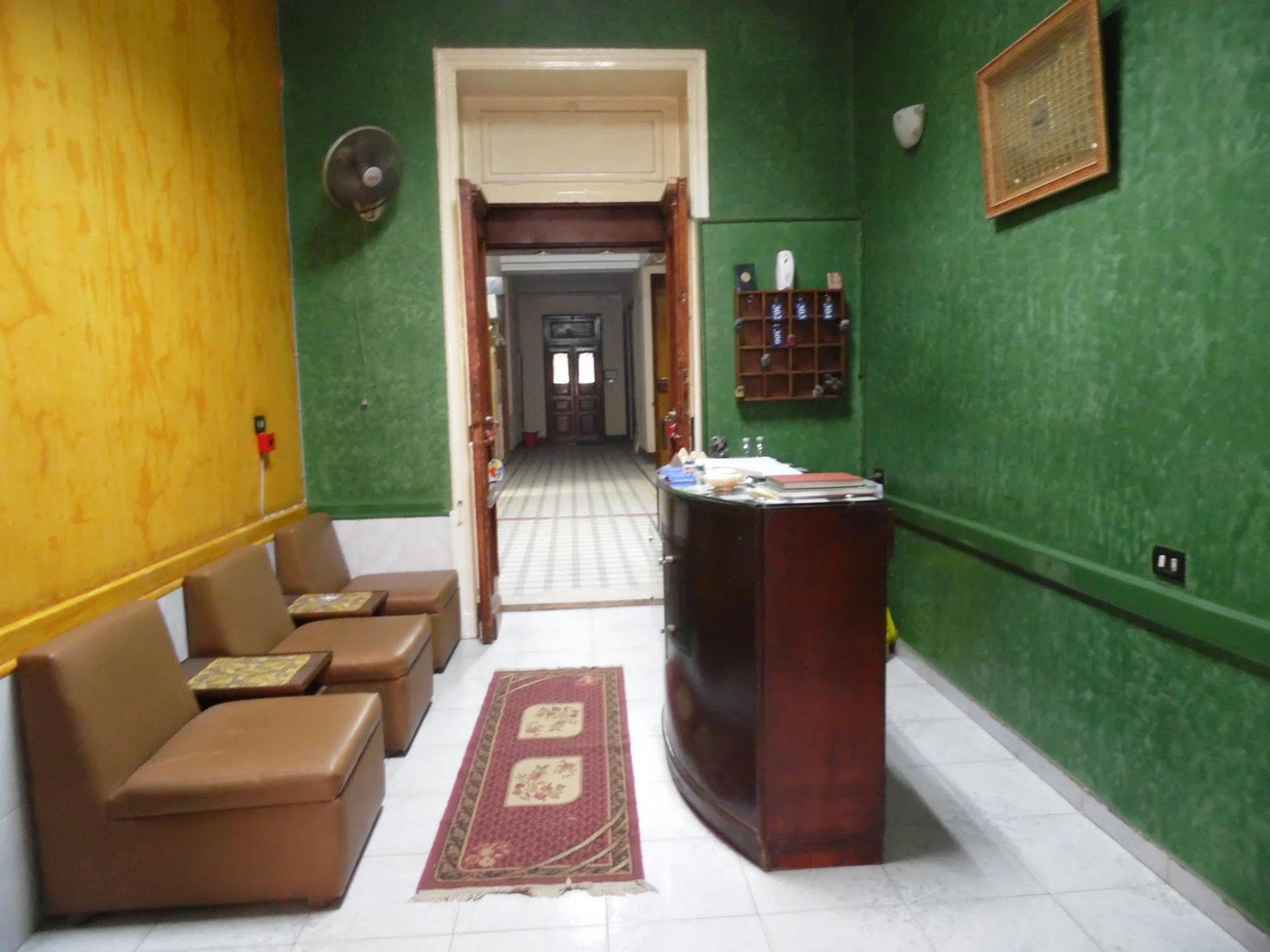 النزل الاسترالي القاهرة المظهر الخارجي الصورة